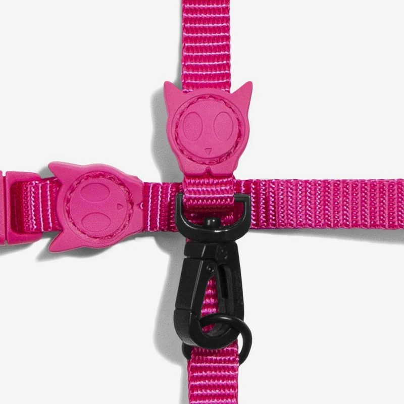 Zee.Cat Pink LED Adjustable Harness & Leash Set for Cats 15-30cm