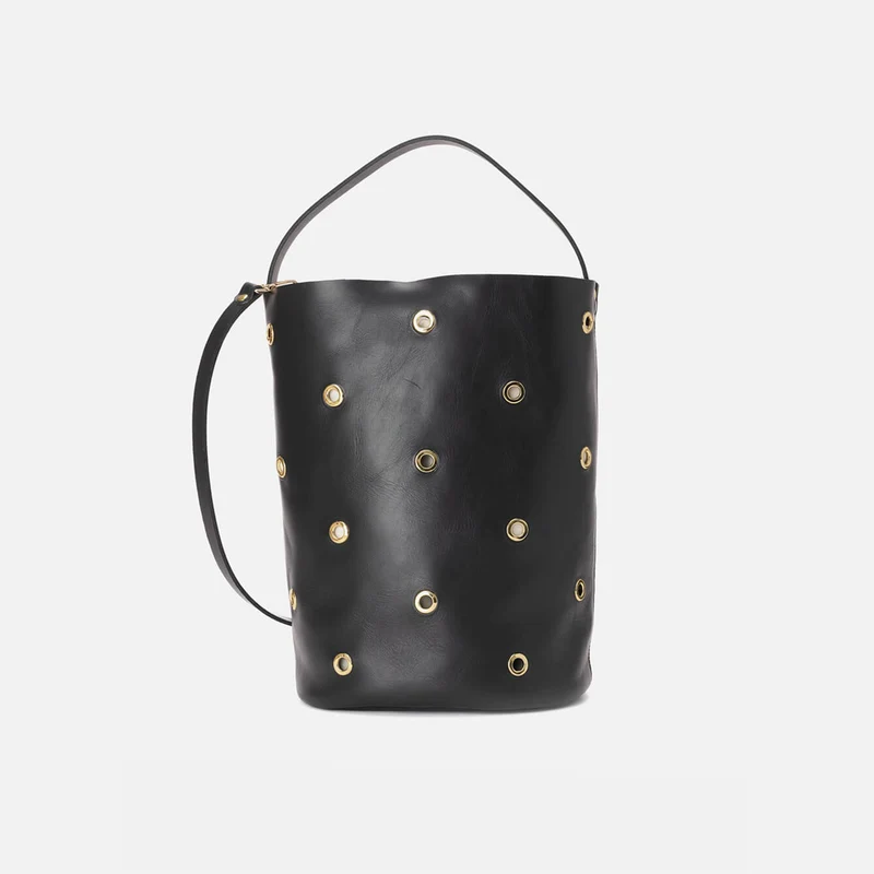 Bucket Trip Black