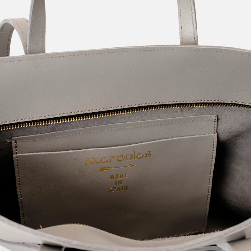 Jumbo Grey