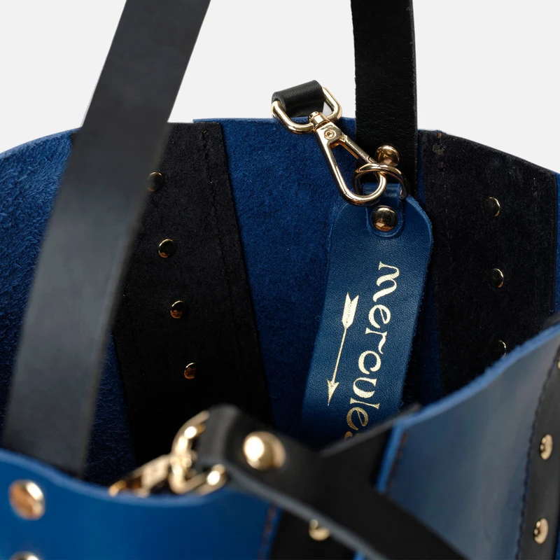 Bucket Twist Navy and Black