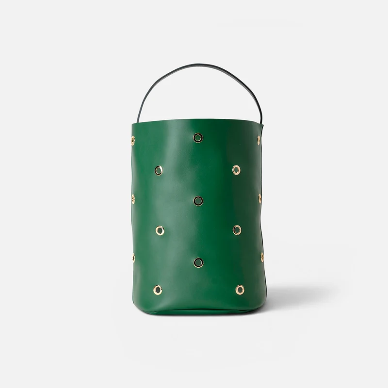 Bucket Trip Green