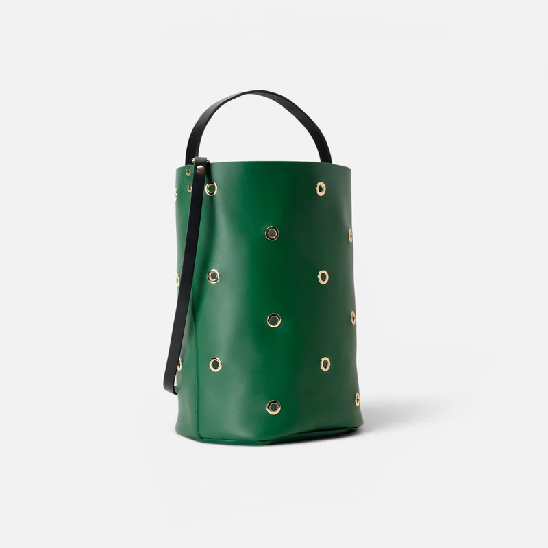 Bucket Trip Green