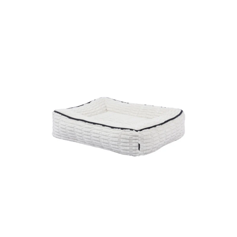 WARM HUG Pet bed Creamy dreams