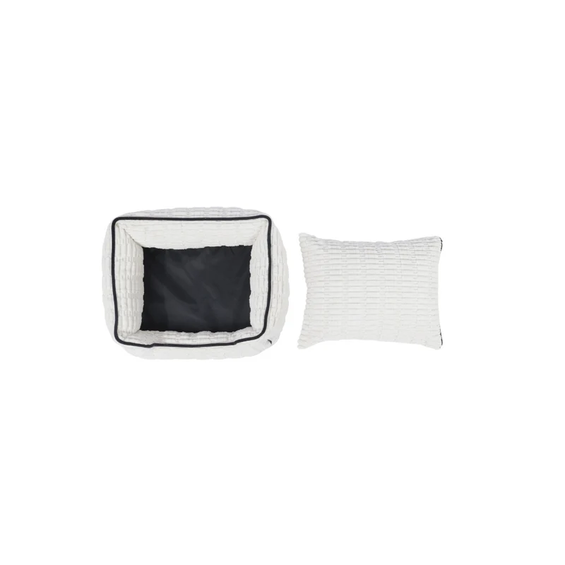 WARM HUG Pet cushion Creamy dreams
