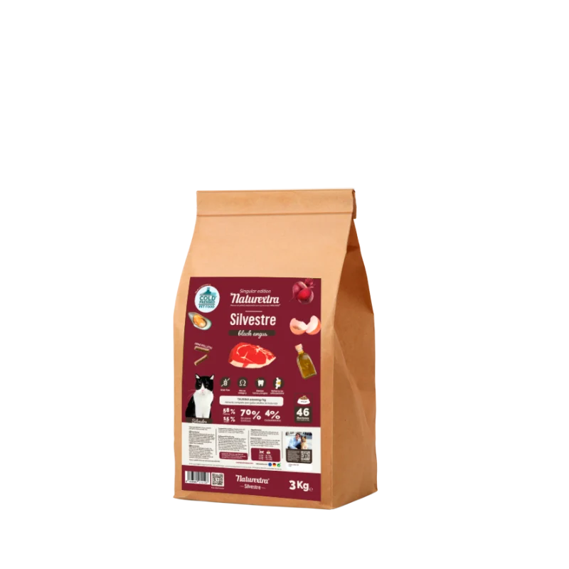 Naturextra Gatos Black Angus