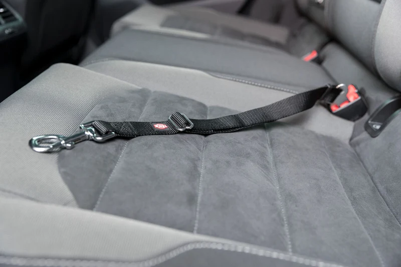 Trixie Car Harness Replacement Lead Karabiner Hook & Dog Seatbelt