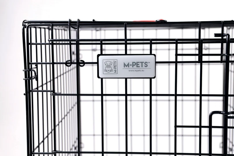 VOYAGER Wire Crate with wheels
