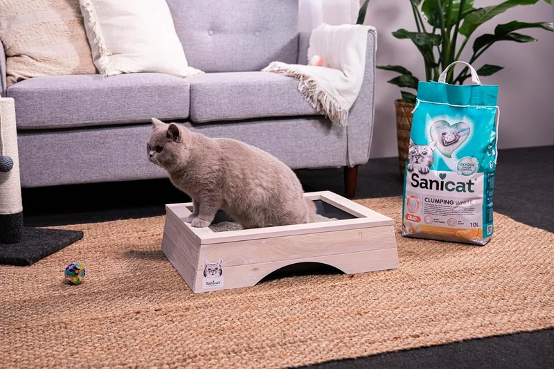 Sanicat Clumping White Duo Vanilla Mandarin Scented Cat Litter 10L