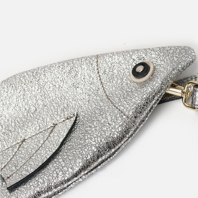 Emotional Support Sardine Plata