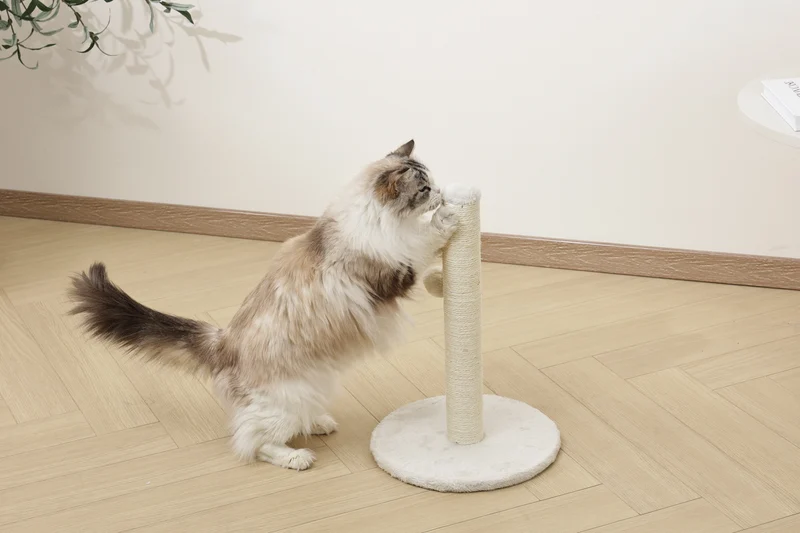 MY SECOND CAT TREE Pompom White