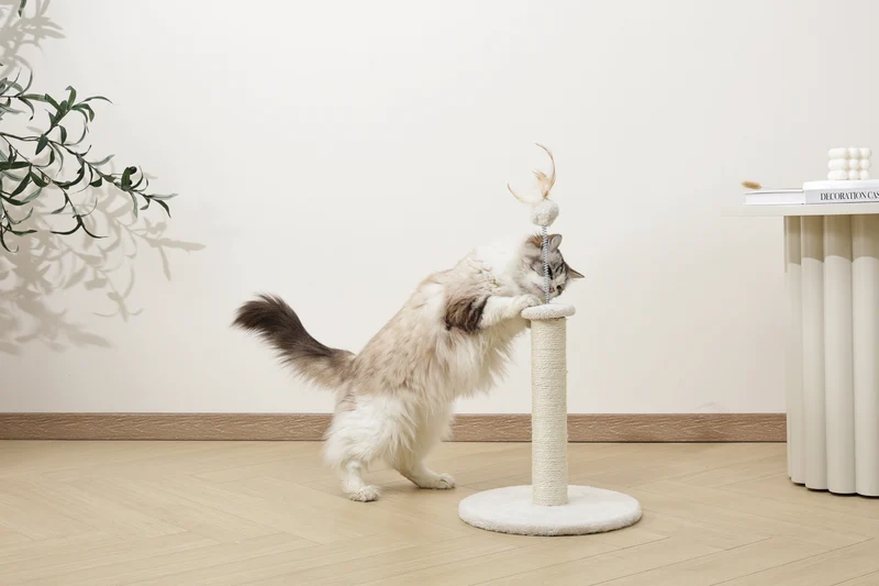 MY SECOND CAT TREE Feather White
