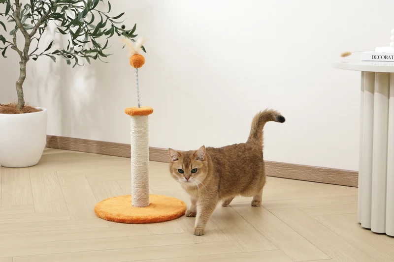 MY SECOND CAT TREE Feather Orange