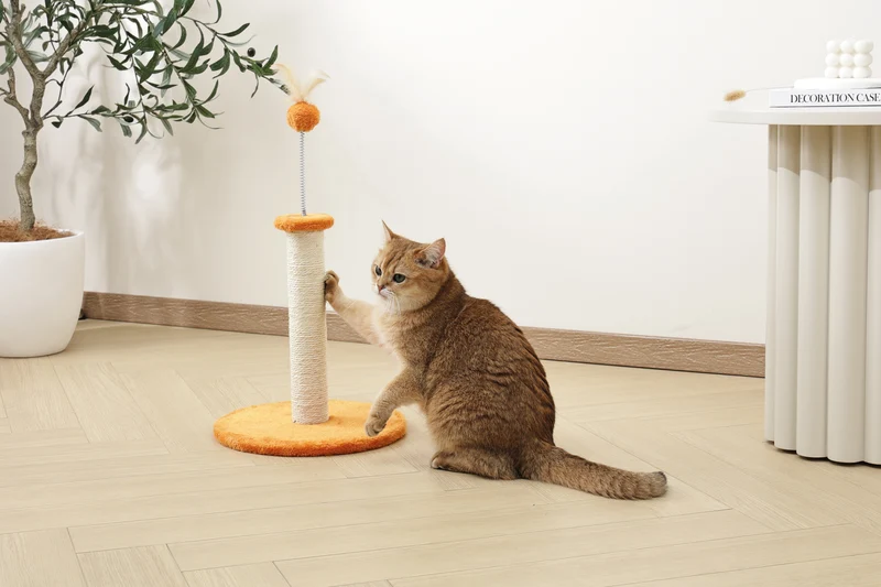 MY SECOND CAT TREE Feather Orange
