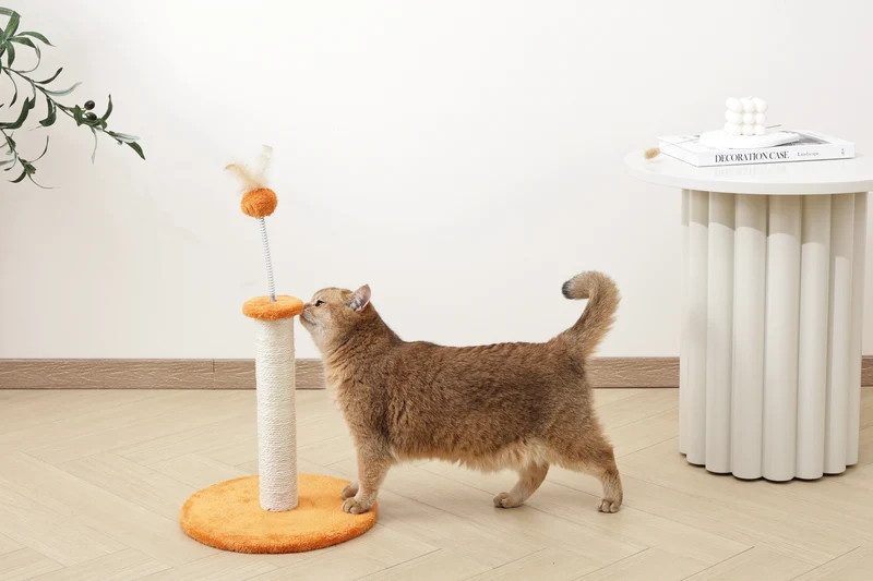 MY SECOND CAT TREE Feather Orange