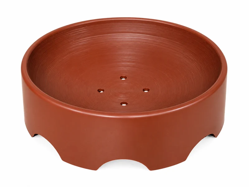 Nido de palomas con agujeros de terracota