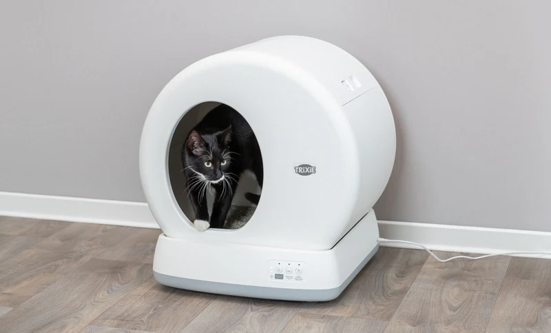 Trixie Self Cleaning Cat Litter Box 53x55x52cm