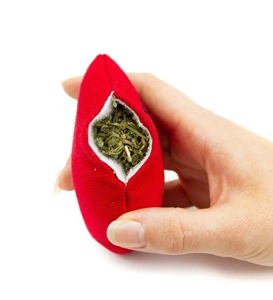 King Catnip Heart Cat Toy 7.5x3.5x9cm