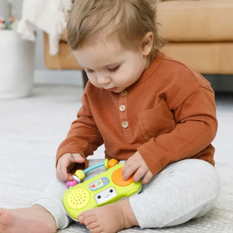 Infantino Mini Boombox Musique & Lumière 6M+