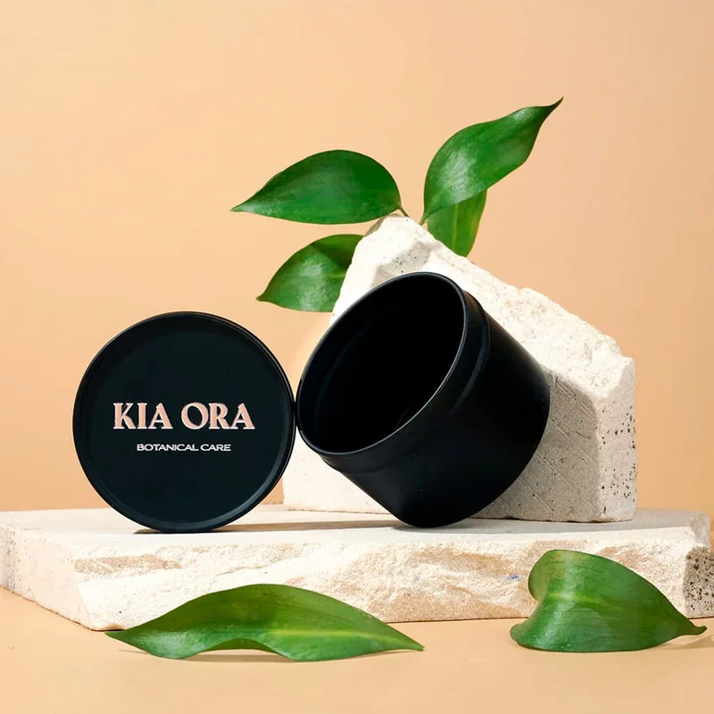 Kia Ora Estuche