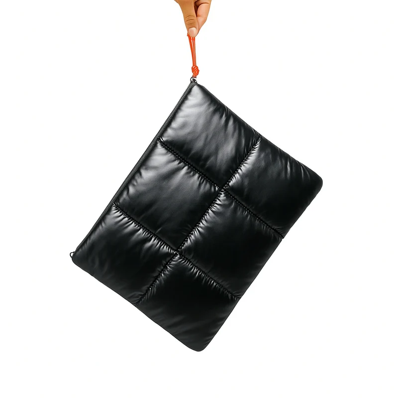 Bolso Puffer para Laptop hasta 16" Negro Metalizado