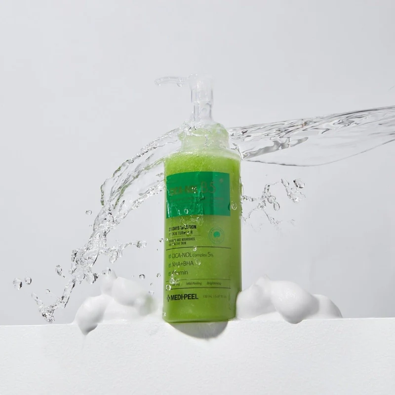 MEDIPEEL PHYTO CICA-NOL B5 AHA BHA Vitamin Calming O2 Deep Cleanser 150ml