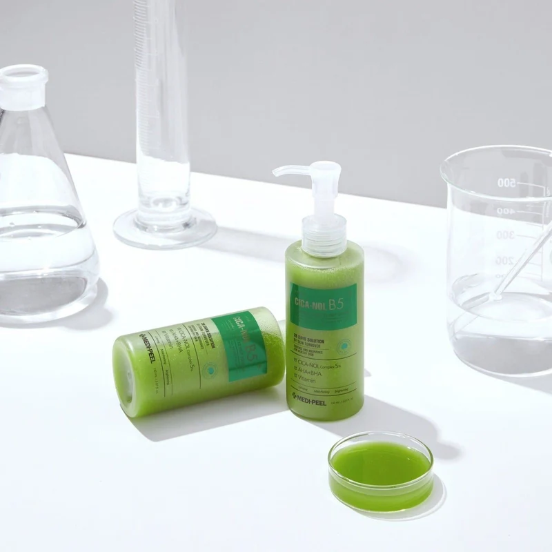 MEDIPEEL PHYTO CICA-NOL B5 AHA BHA Vitamin Calming O2 Deep Cleanser 150ml