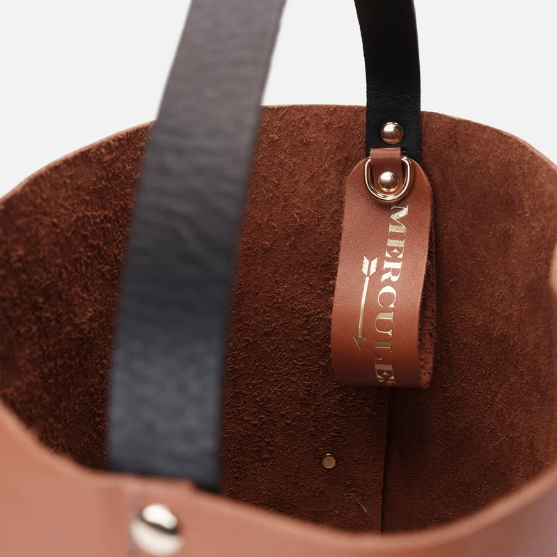 Bucket Fringes Cognac