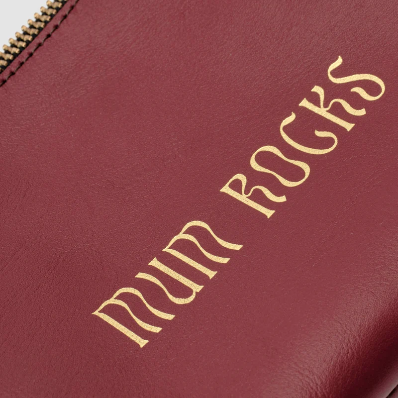 Zipper "Mum Rocks" Burgundy