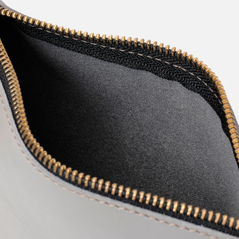 Zipper Grey