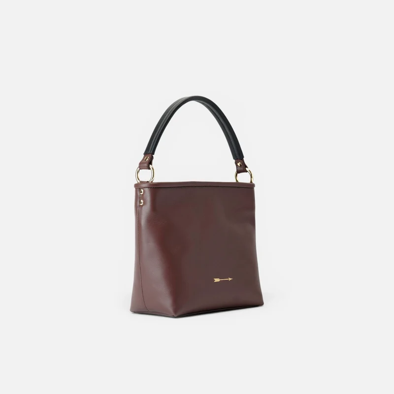 Tonga Testa and Black