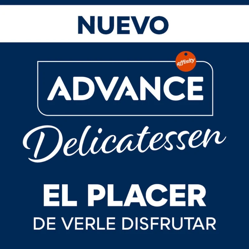 Advance Delicatessen en Salsa con Pollo para Gatos