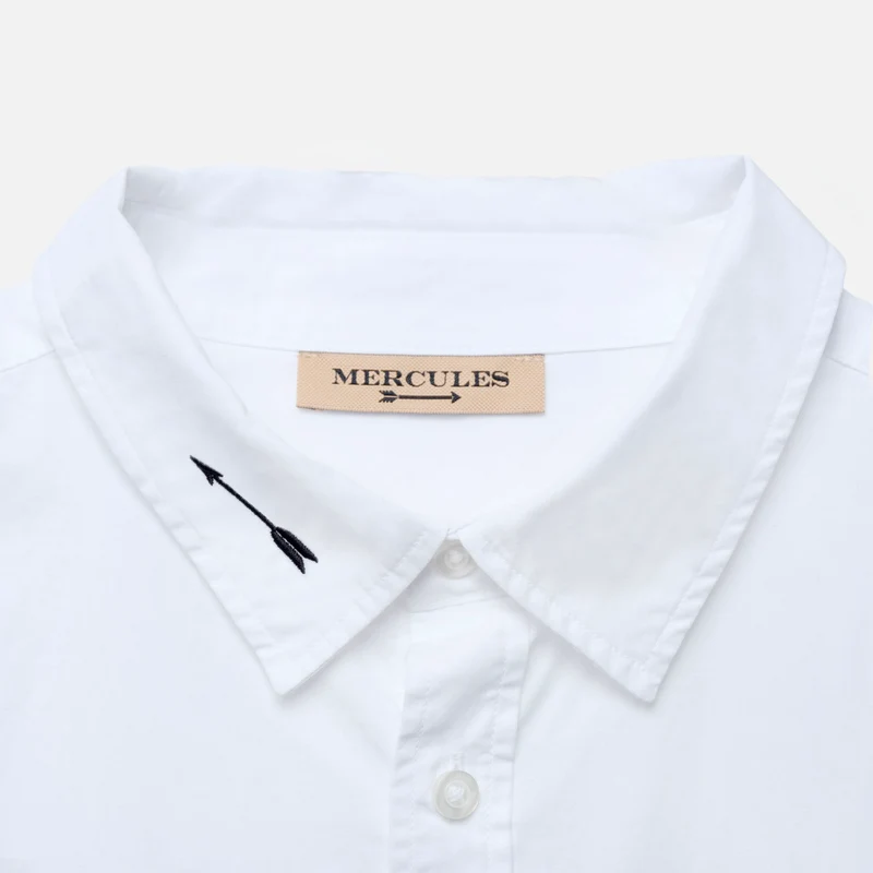 Camisa blanca bordado negro