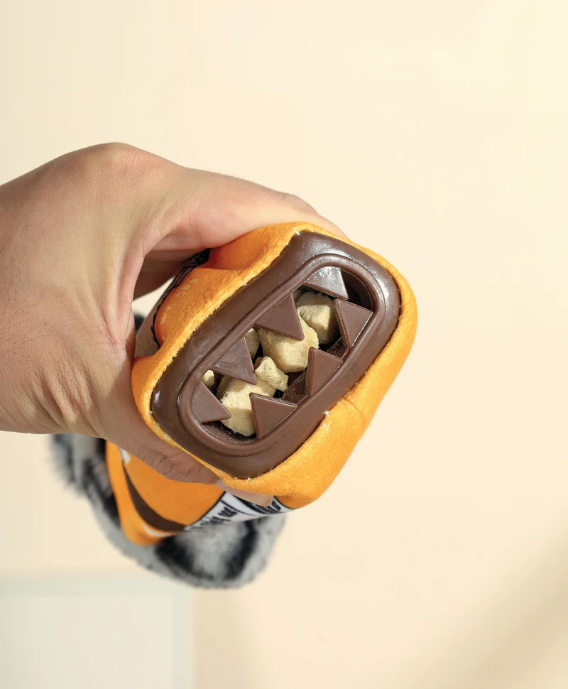 Snack Attack food dispenser dog toy - ARTIE