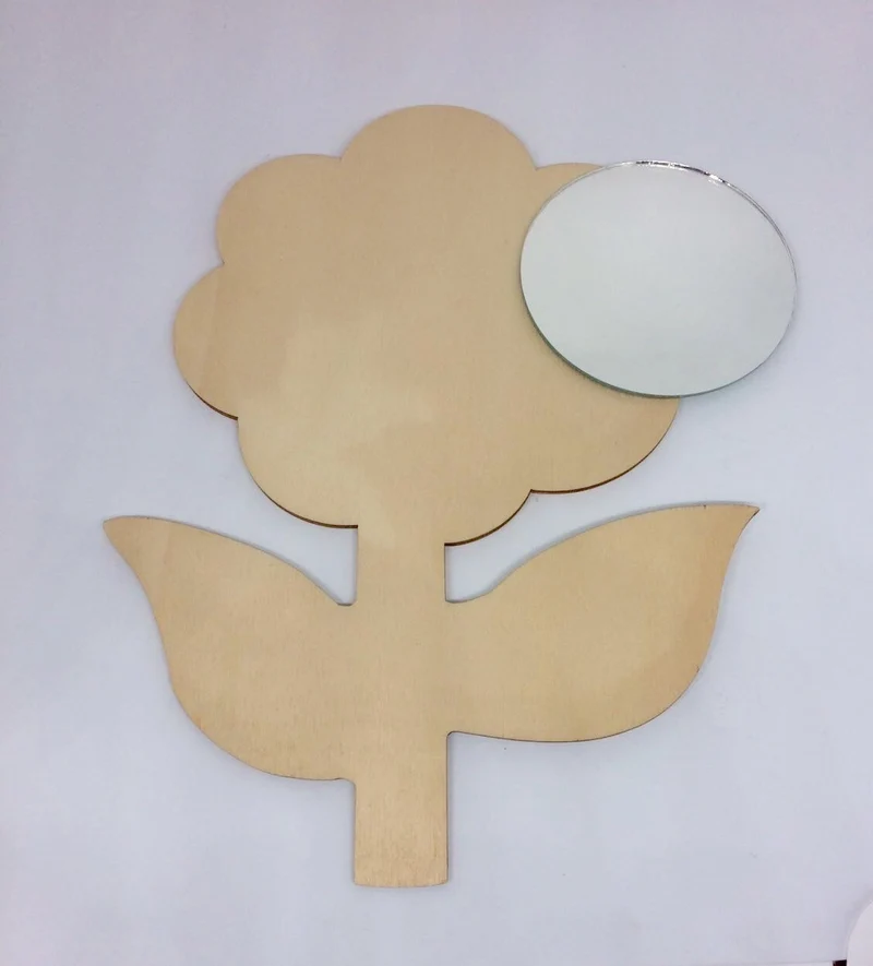 SILUETA ESPEJO FLOR MADERA